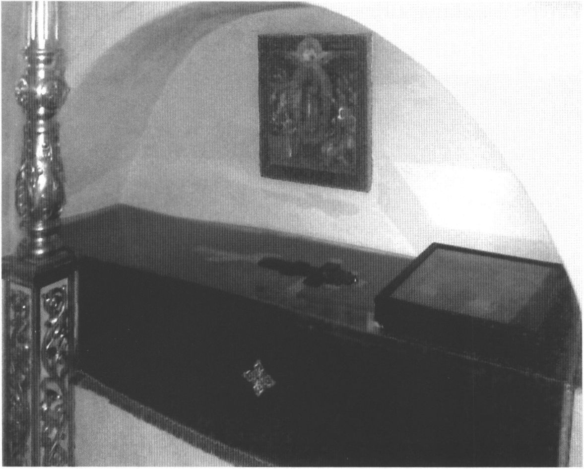 Владимир. Успенский собор Княгининого Успенского монастыря. Гробница супруги Александра Невского Владимир. Успенский собор Княгининого Успенского монастыря. Гробница супруги Александра Невского