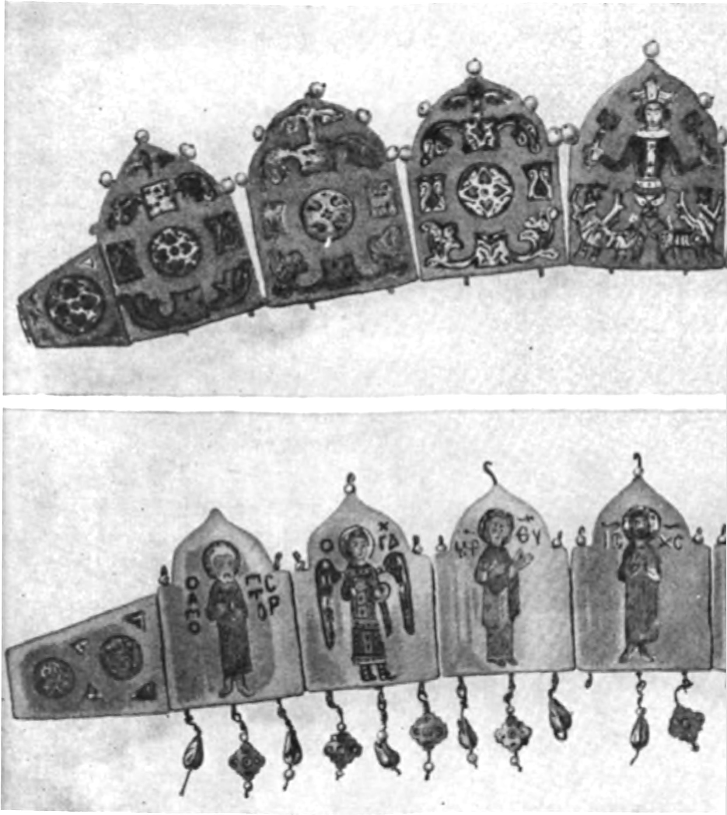 Золотые диадемы XII—XIII вв. из состава кладов, зарытых в землю во время нашествия Батыя в 1240 г Золотые диадемы XII—XIII вв. из состава кладов, зарытых в землю во время нашествия Батыя в 1240 г