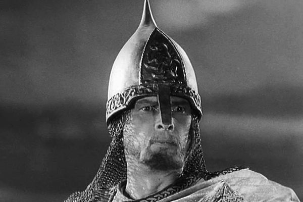 Николай Черкасов в роли Александра Невского Николай Черкасов в роли Александра Невского